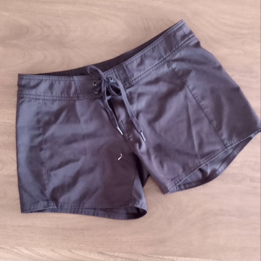 SWIM TRUNKS